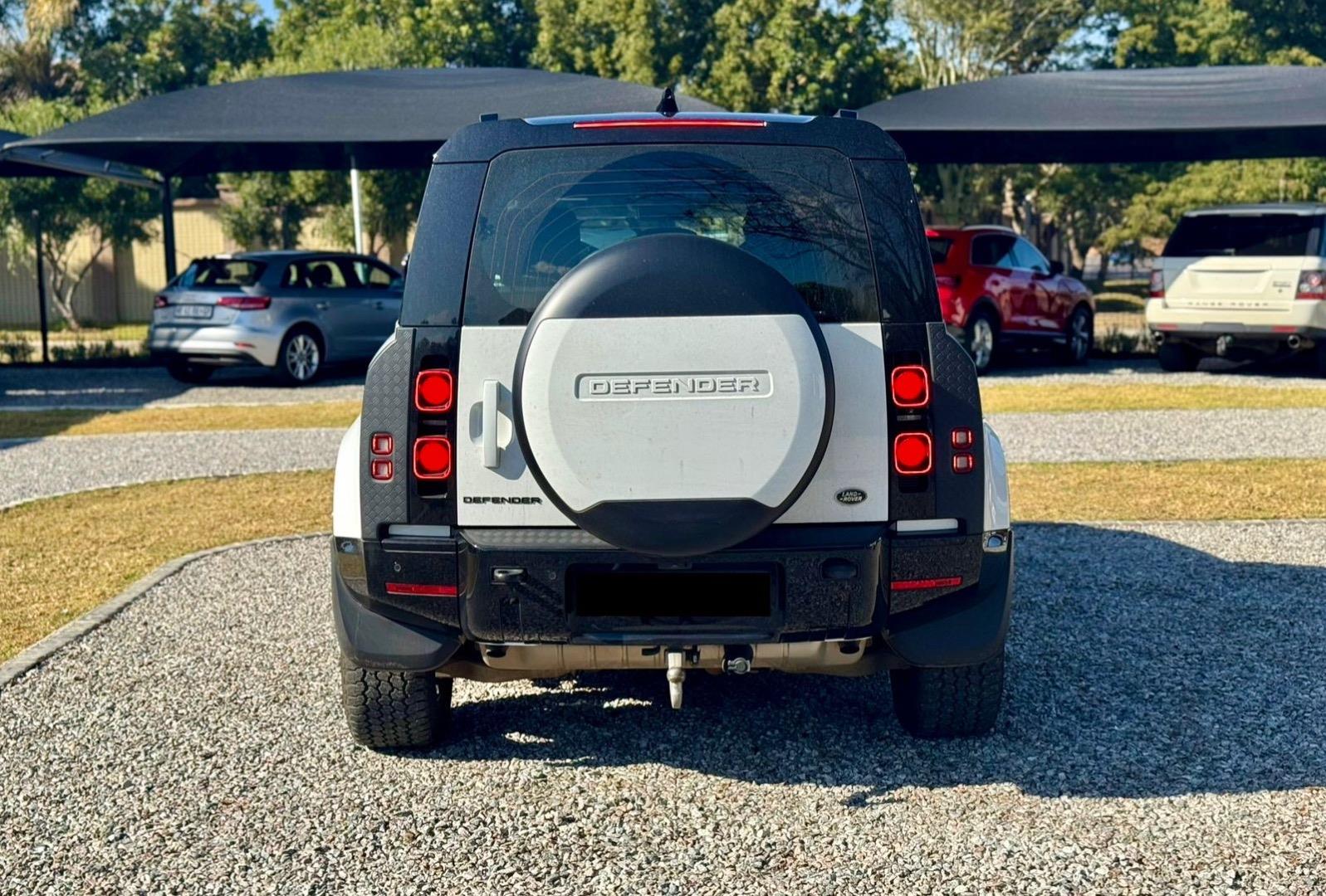 2022 LAND ROVER DEFENDER MY22 110 2.0 D D240 X-DYNAMIC HSE (177kW)