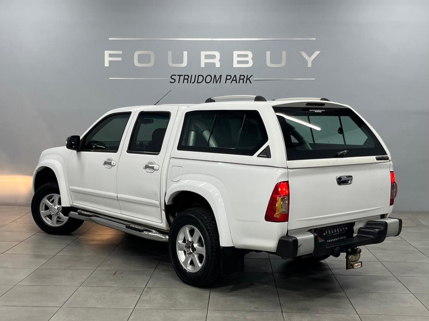 2010 ISUZU KB 300 D-TEQ D/CAB LX