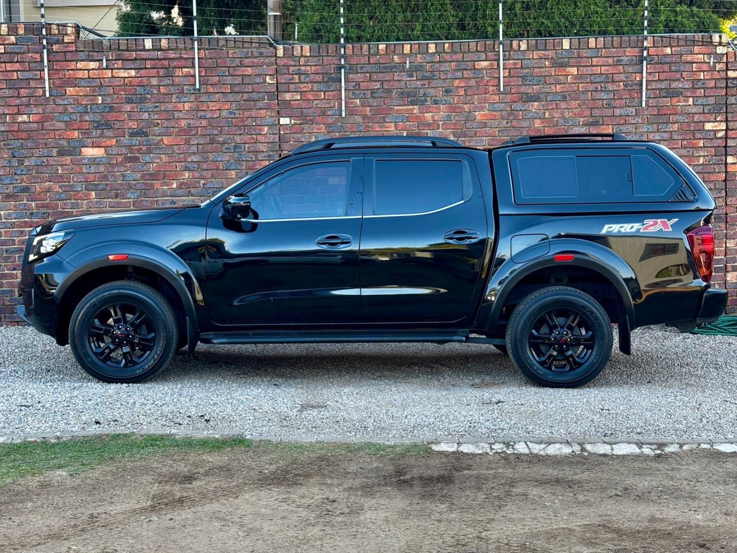 2021 NISSAN NAVARA MY21 2.5D PRO-2X 4X2 D CAB AT