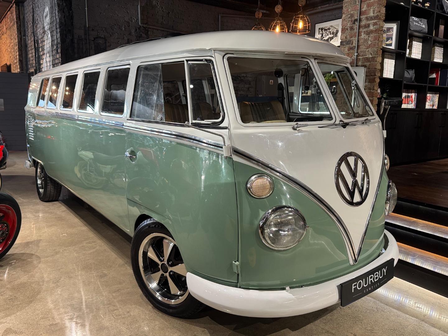 1964 Volkswagen Kombi Split Screen