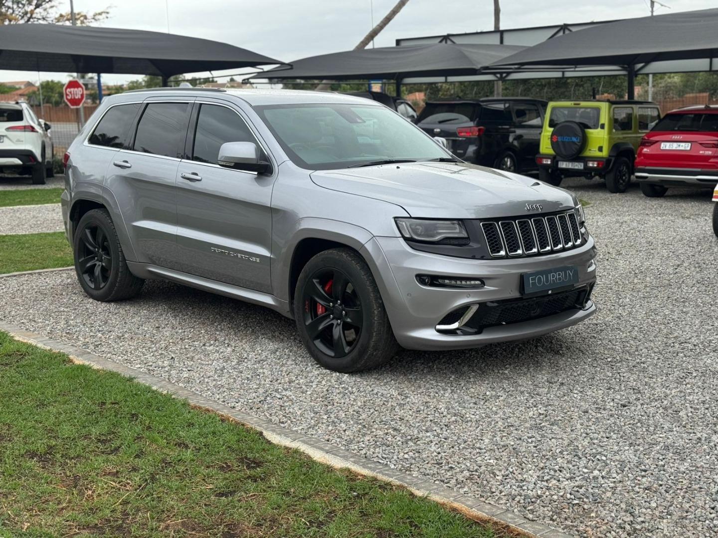 2013 JEEP GRAND CHEROKEE 6.4 SRT-8 ALPINE EDITION AT