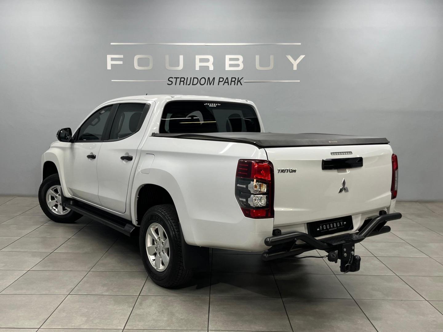 2023 MITSUBISHI TRITON MY23 2.4 D CAB GLX LIMITED EDITION 4X2