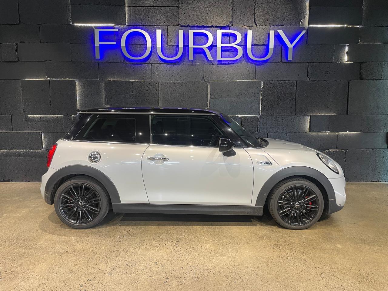 2015 Mini Hatch Cooper S Hatch 3-Door Auto