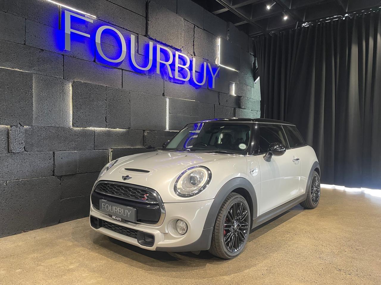 2015 Mini Hatch Cooper S Hatch 3-Door Auto