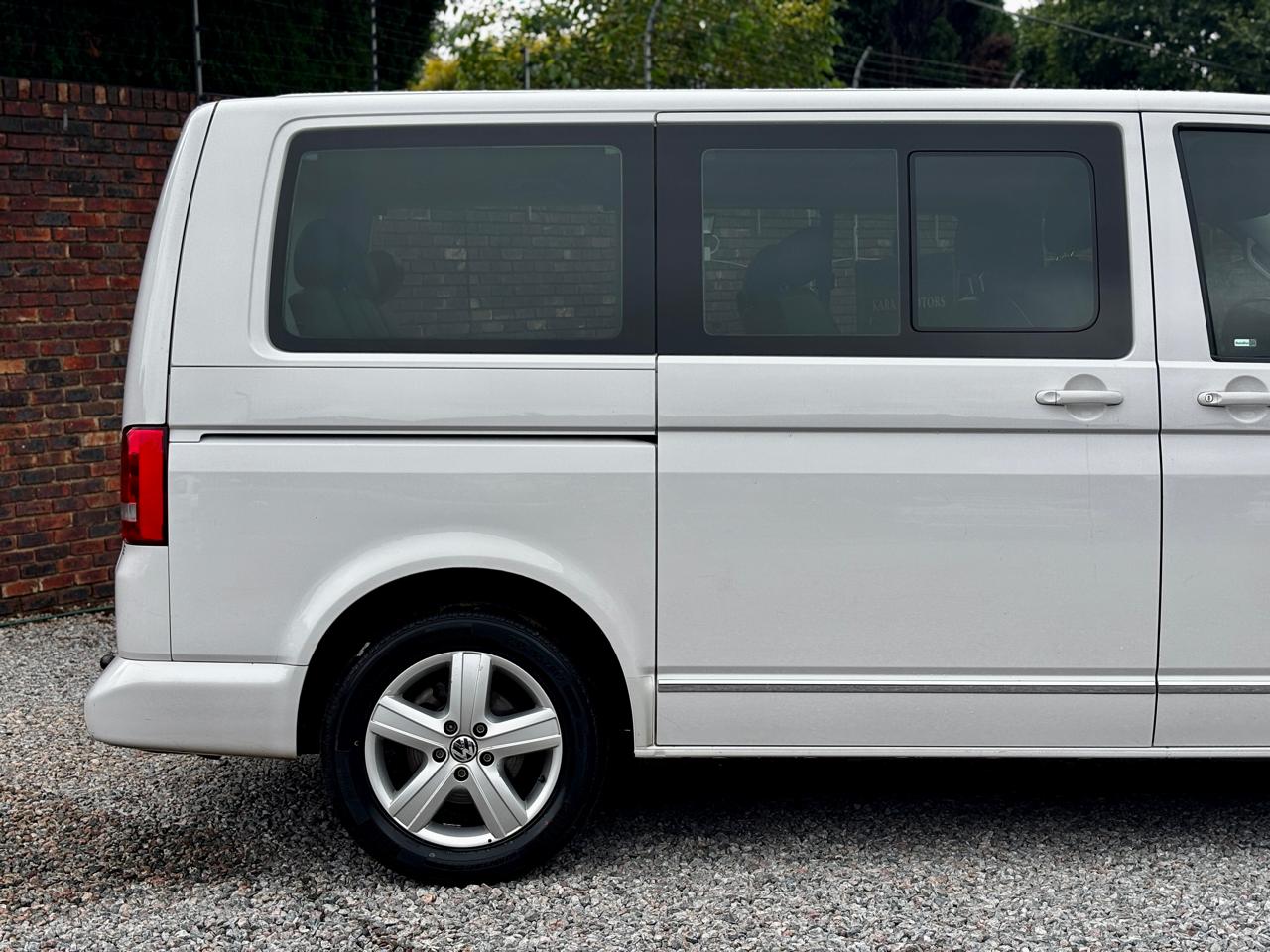 2015 Volkswagen Caravelle 2.0BiTDI Auto