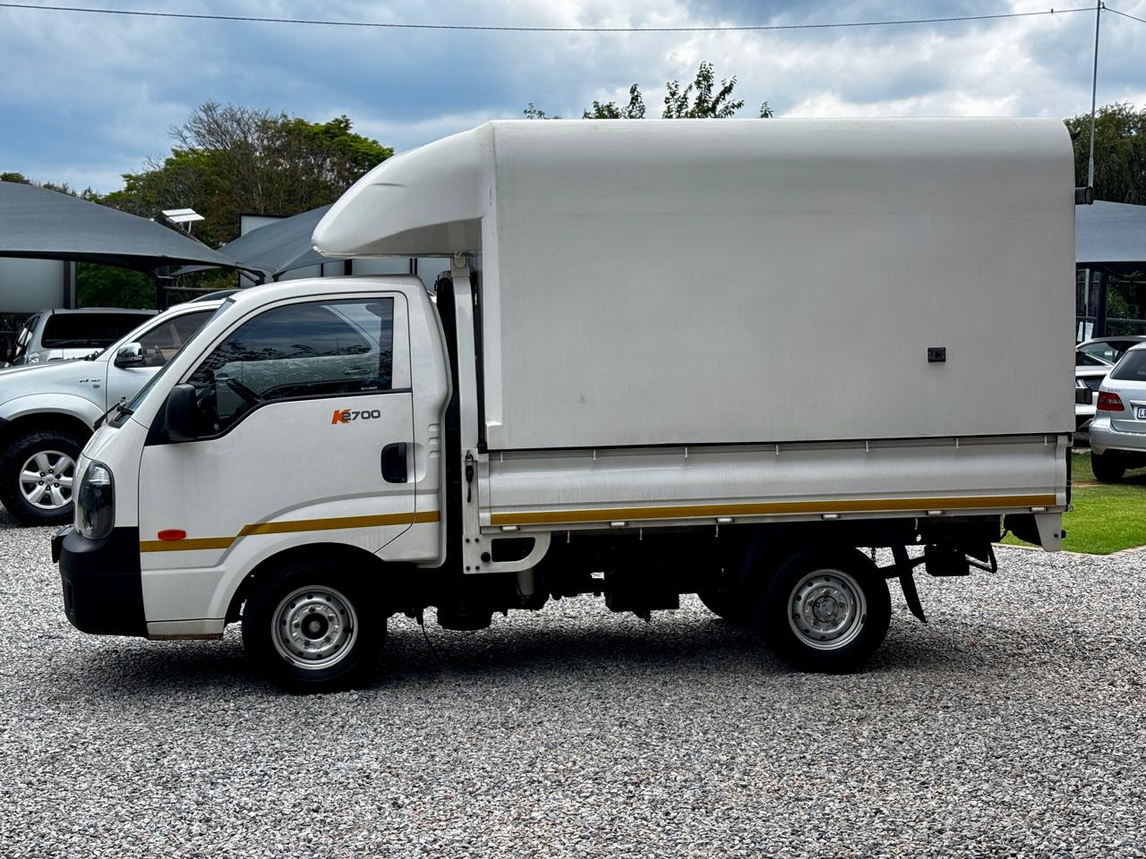 2016 KIA K2700 WORKHORSE CHASSIS CAB