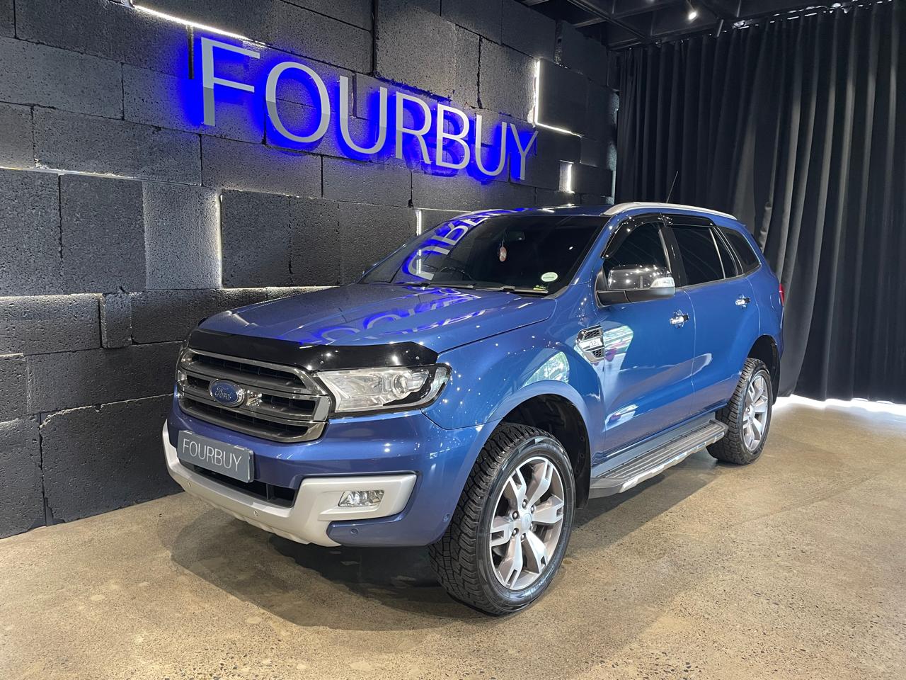 2017 FORD EVEREST 3.2 TDCI LTD 4X4 AT