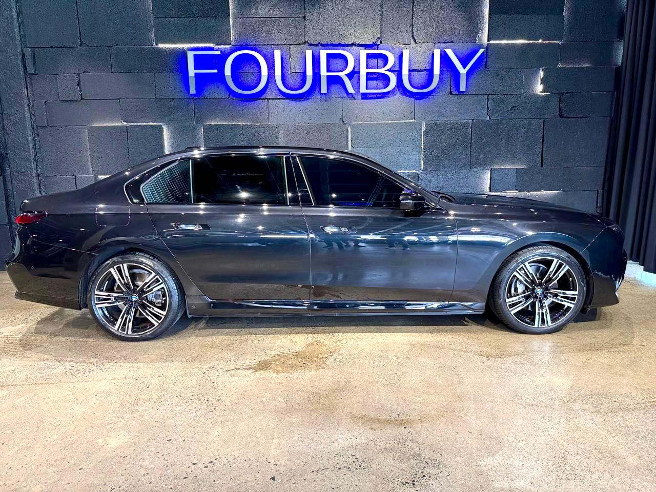 2025 Bmw I7 xDrive60 M Sport