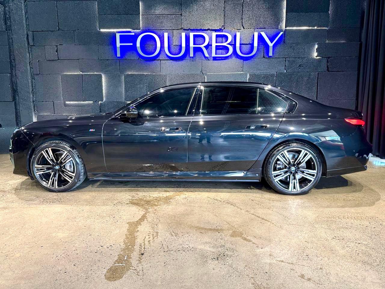 2025 Bmw I7 xDrive60 M Sport