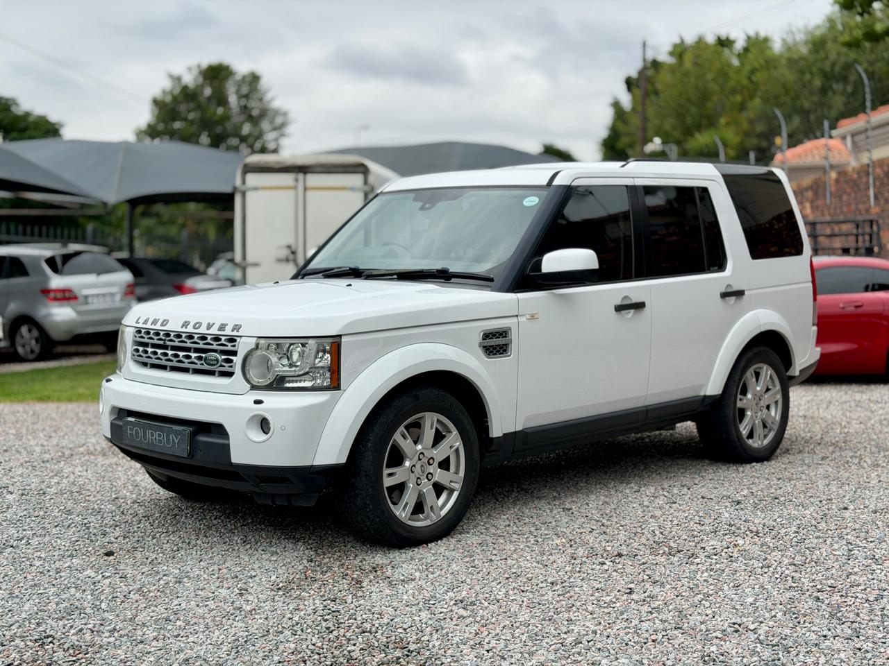2011 LAND ROVER DISCOVERY 4 3.0 D BLACK+WHITE LE