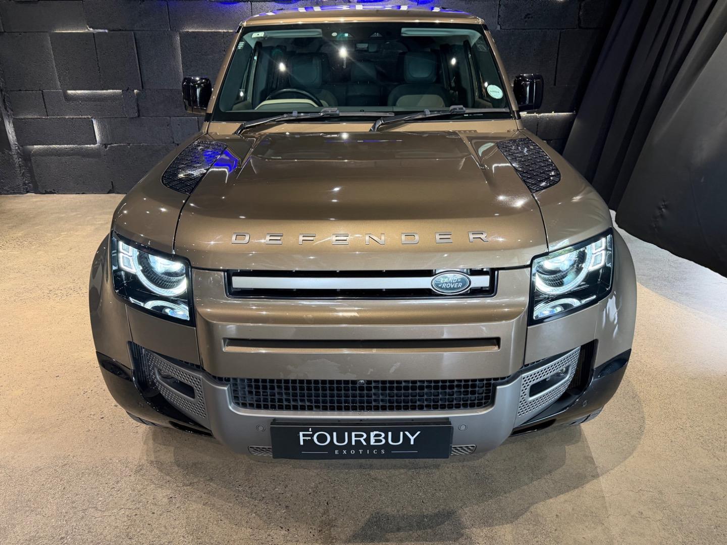 2021 LAND ROVER DEFENDER MY21 110 3.0 D D300 X-DYNAMIC HSE (221kW)