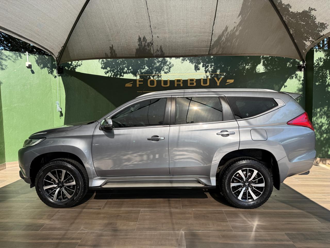 2019 MITSUBISHI PAJERO 2.5 Di-D SPORT GLS 4X2 AT