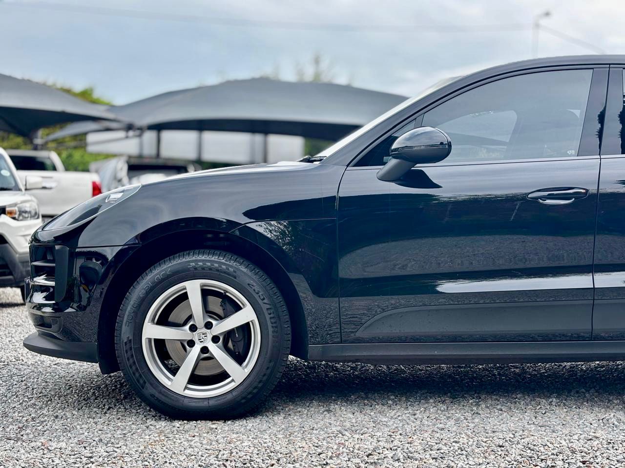 2019 Porsche Macan Macan