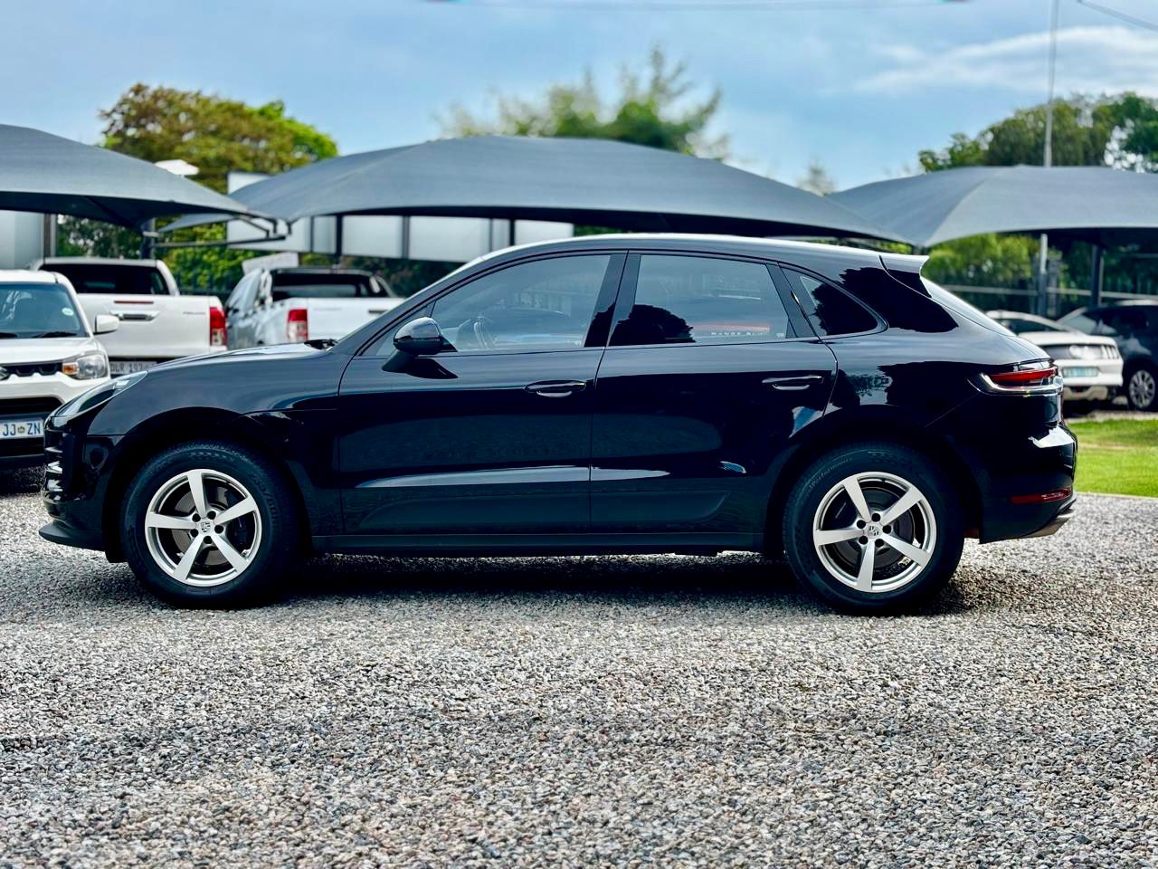 2019 Porsche Macan Macan