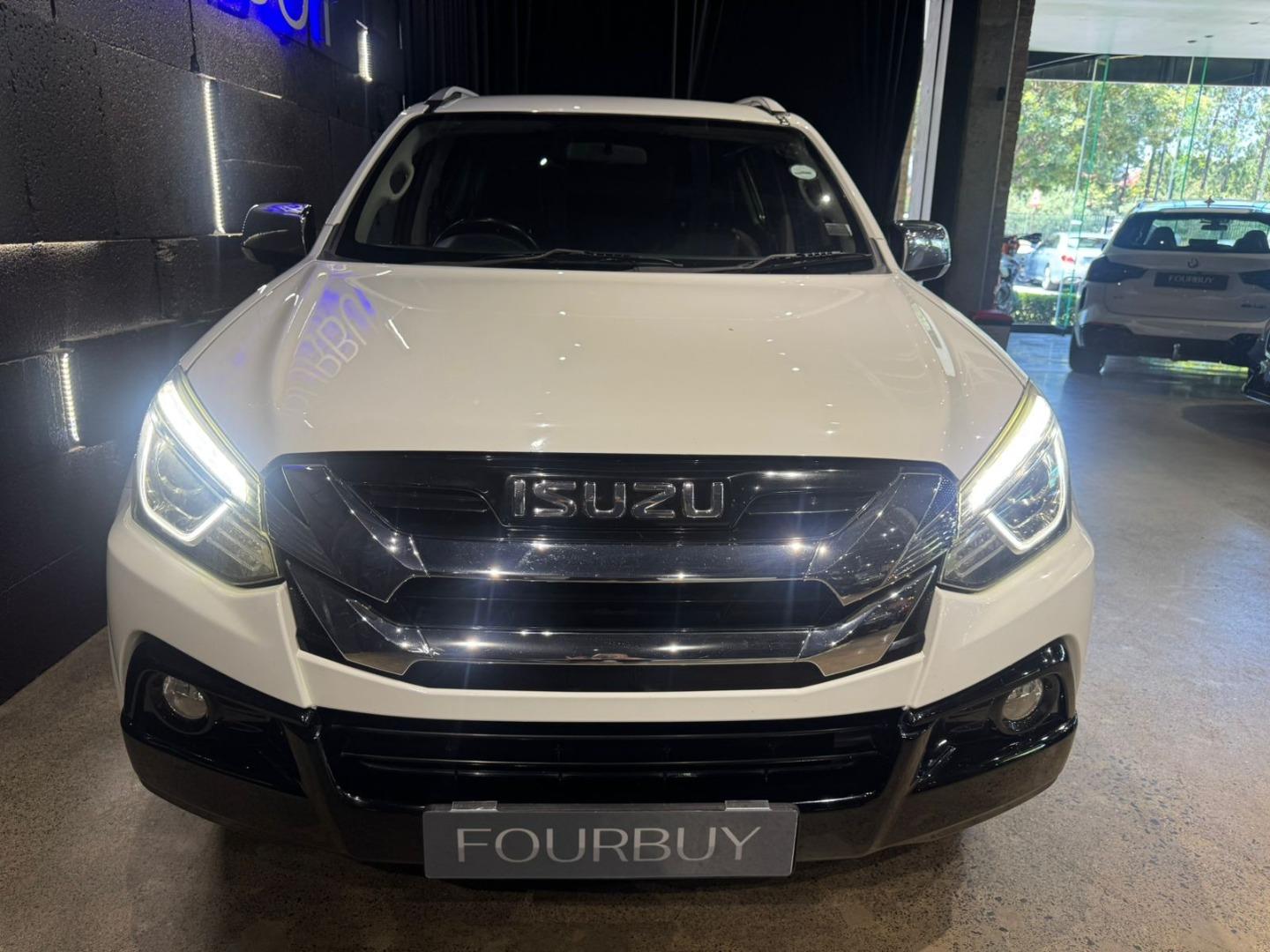 2020 ISUZU mu-X 3.0 4X2 AT