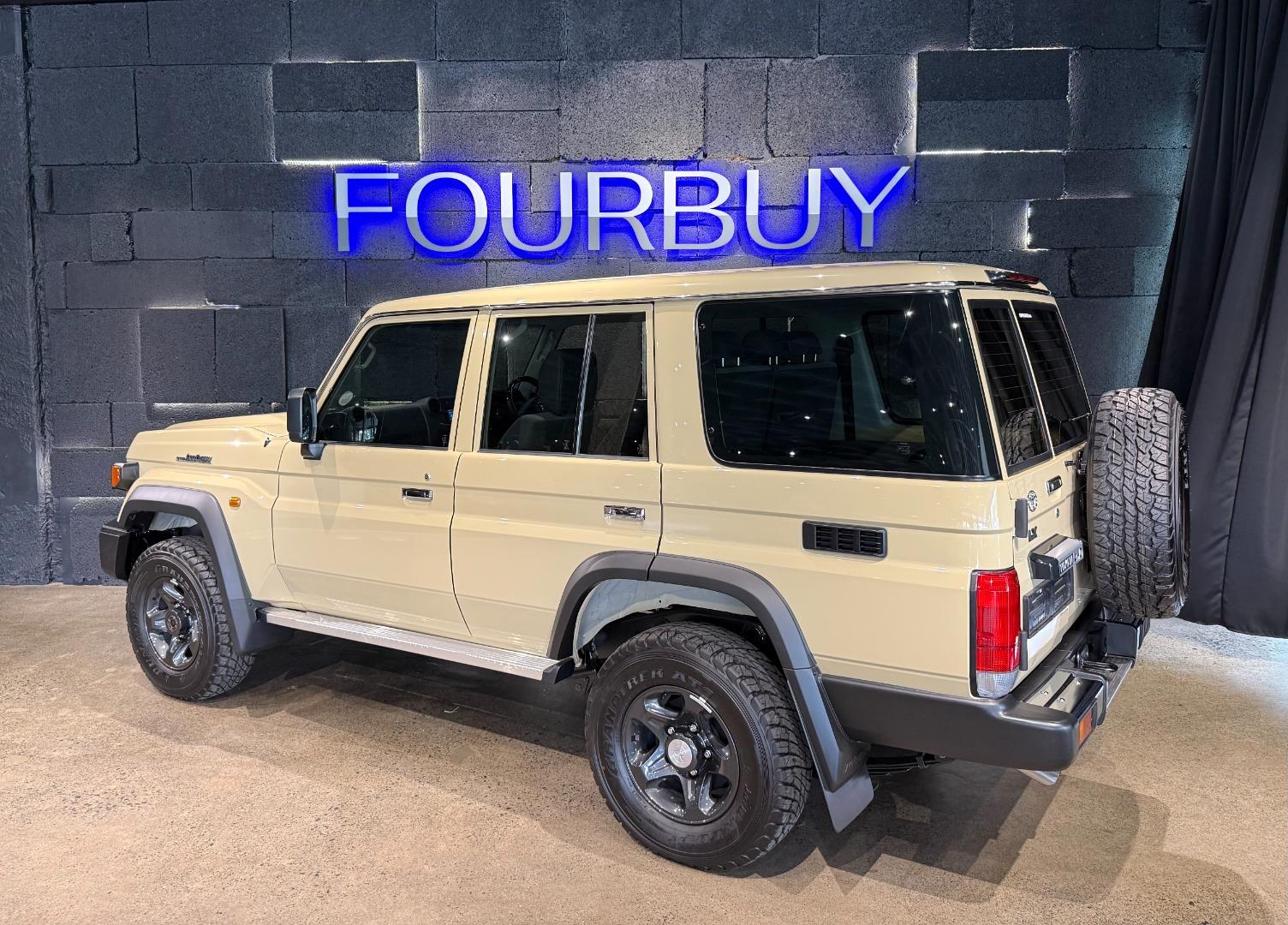 2025 Toyota Land Cruiser 76 2.8GD-6 Station Wagon