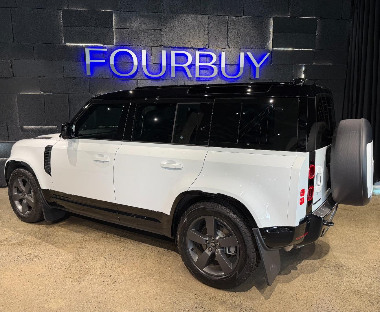 2025 Land Rover Defender 110 D350 X-Dynamic HSE