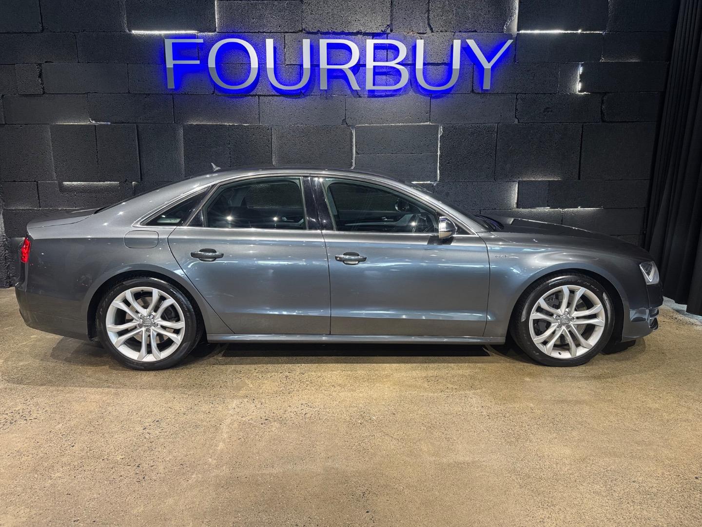 2013 Audi S8 Quattro