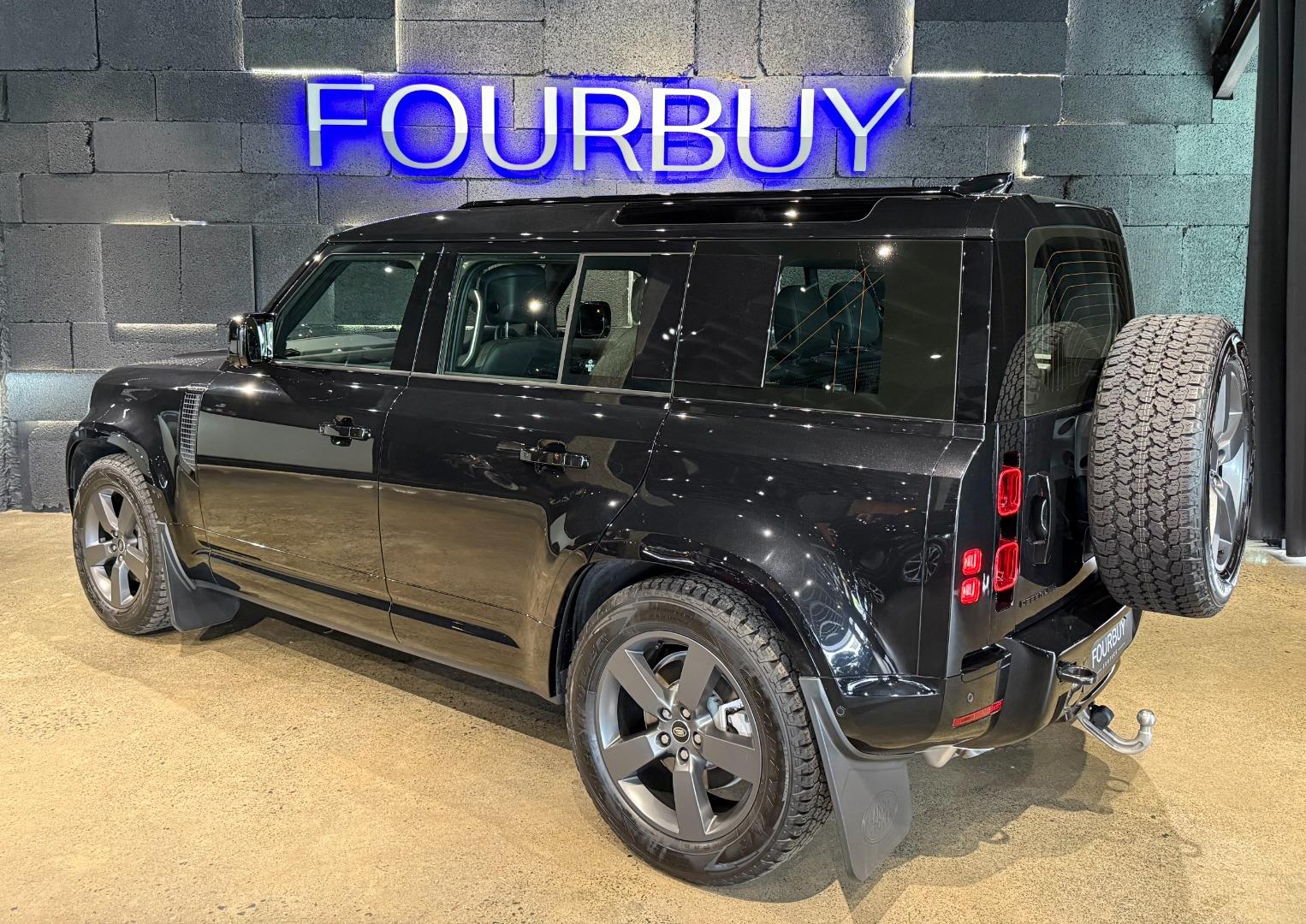 2025 Land Rover Defender 110 D350 X-Dynamic HSE