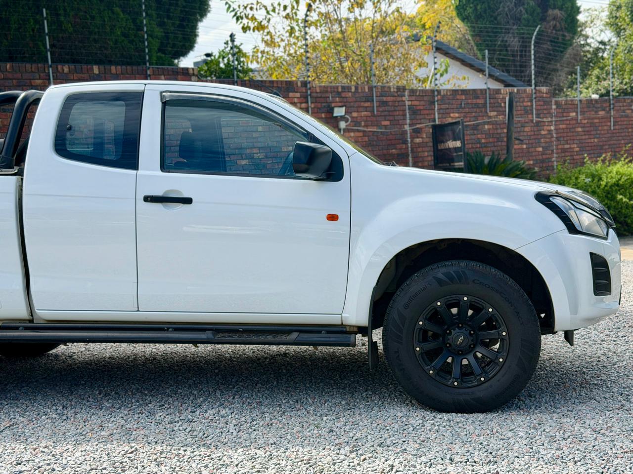 2020 Isuzu D-max 250 Extended Cab Hi-Ride Auto