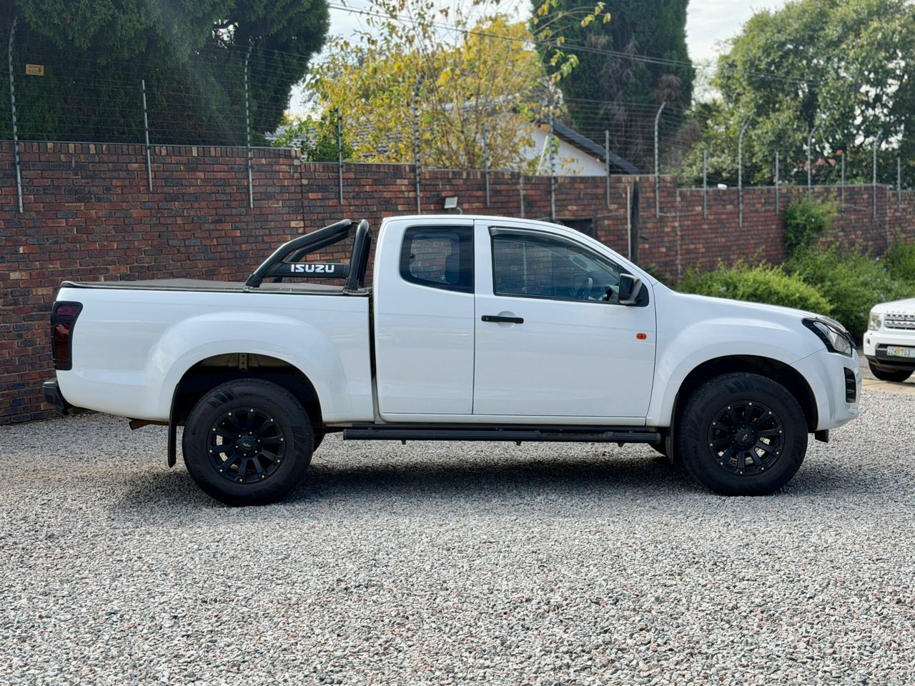 2020 Isuzu D-max 250 Extended Cab Hi-Ride Auto