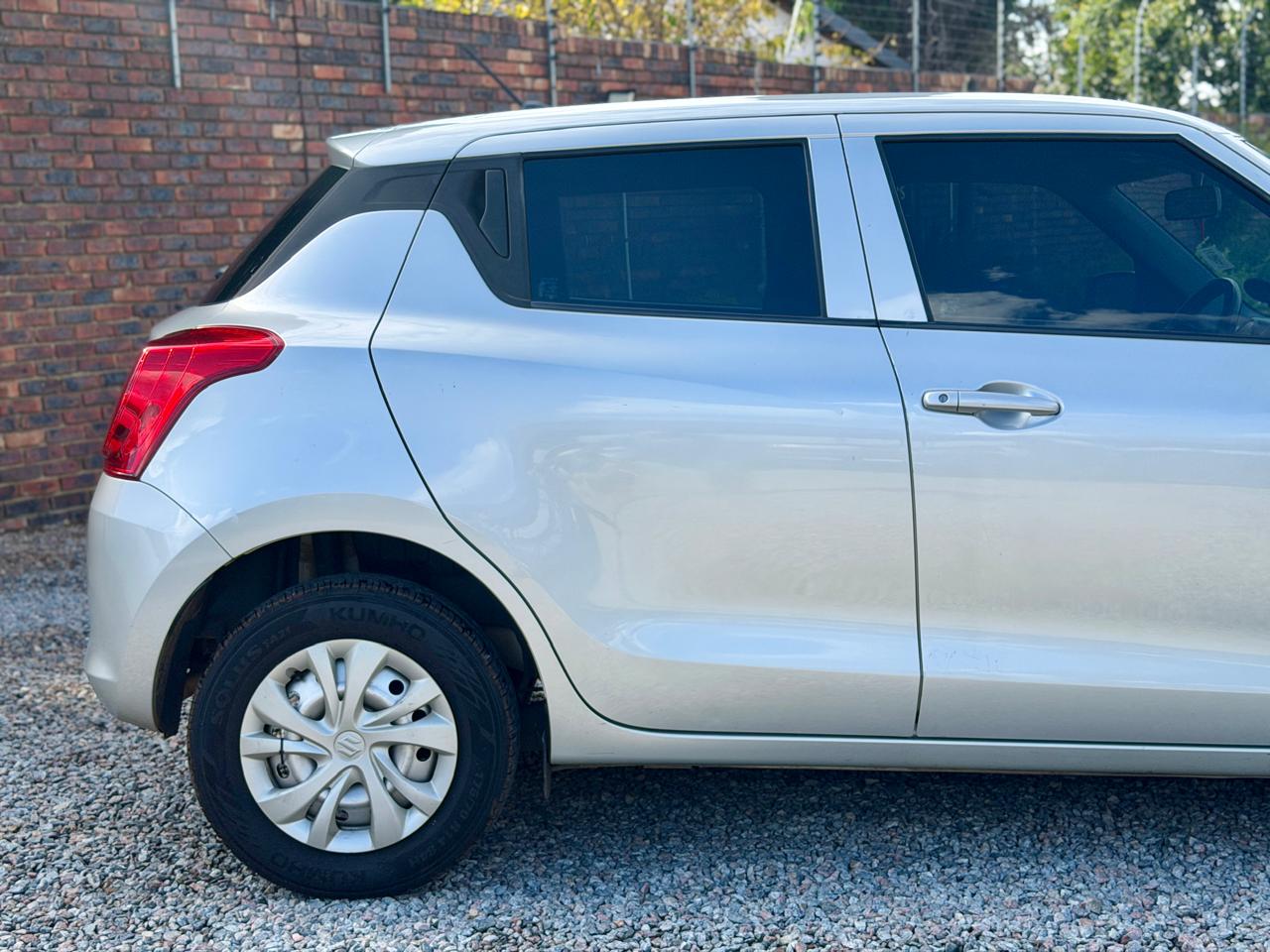 2018 SUZUKI SWIFT 1.2I GA