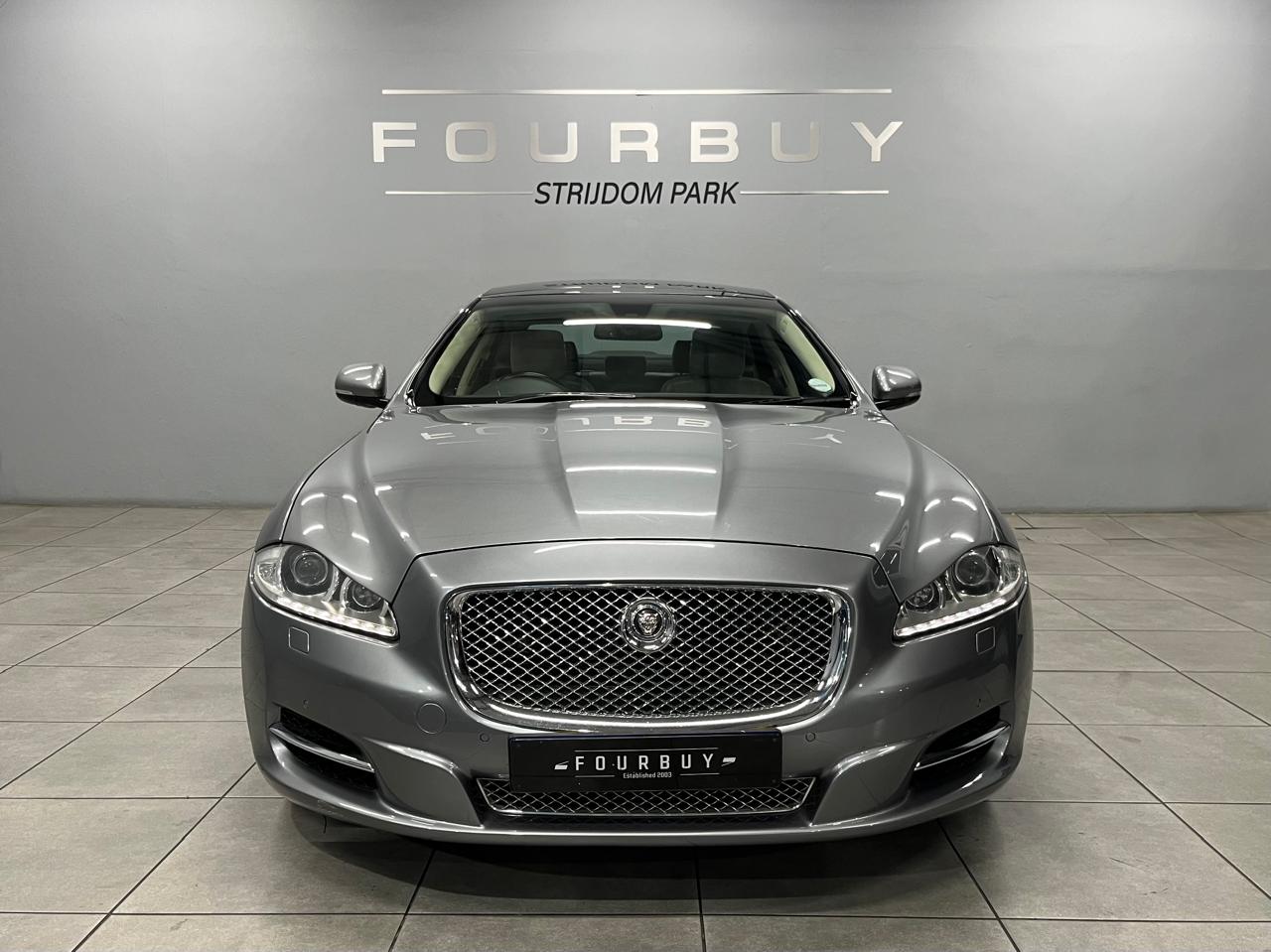 2010 JAGUAR XJ 5.0 V8 PREMIUM LUXURY