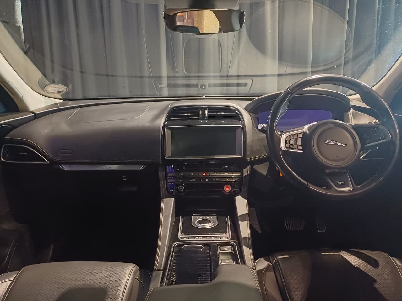 2019 JAGUAR F-PACE MY19 2.0 D R SPORT AWD (132kW)