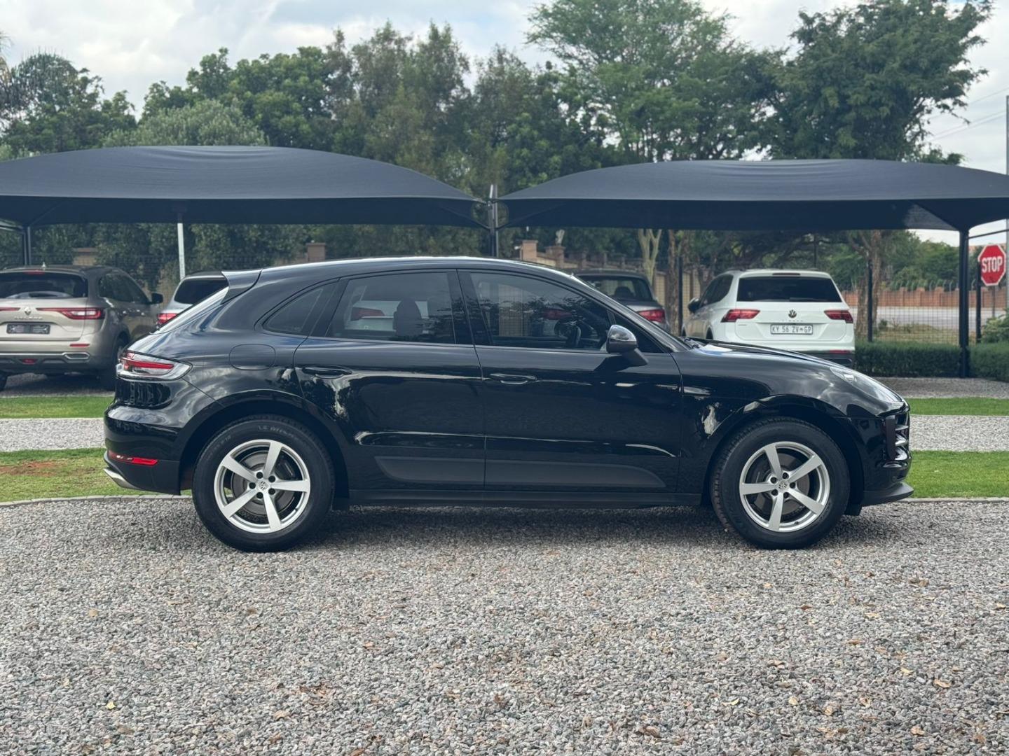 2019 Porsche Macan Macan