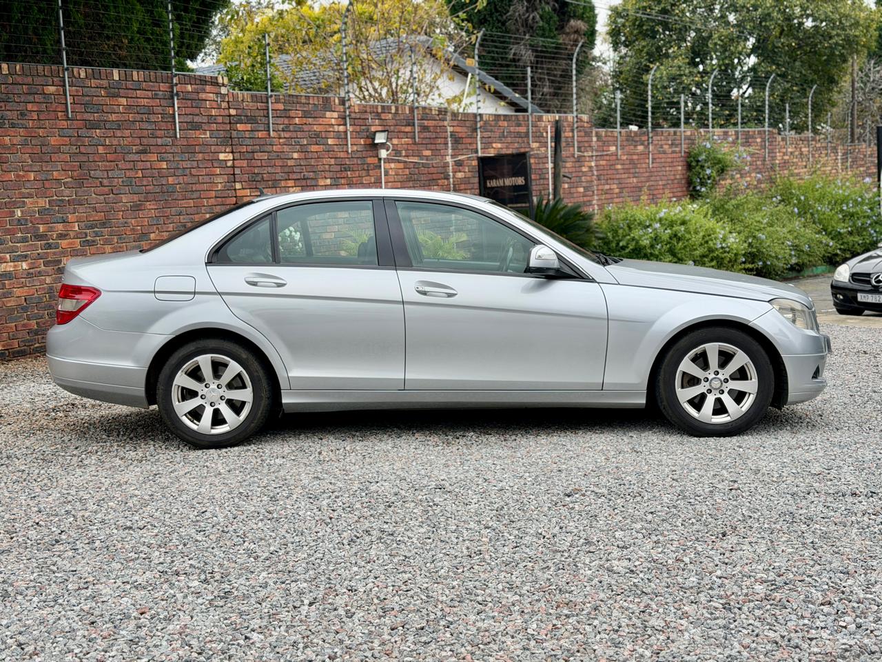 2009 Mercedes-benz C-class C200 Kompressor Classic Auto