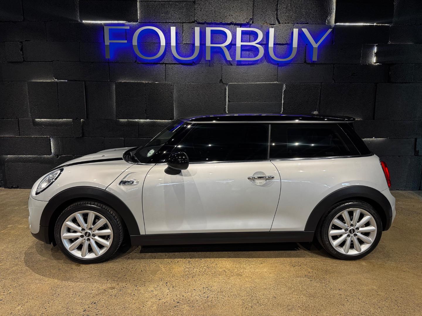 2015 Mini Hatch Cooper S Hatch 3-Door Auto