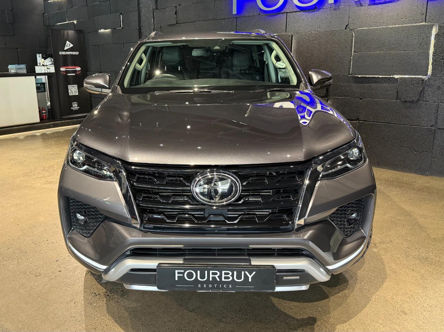 2021 TOYOTA FORTUNER MY21.9 2.8 GD-6 RAISED BODY VX AT