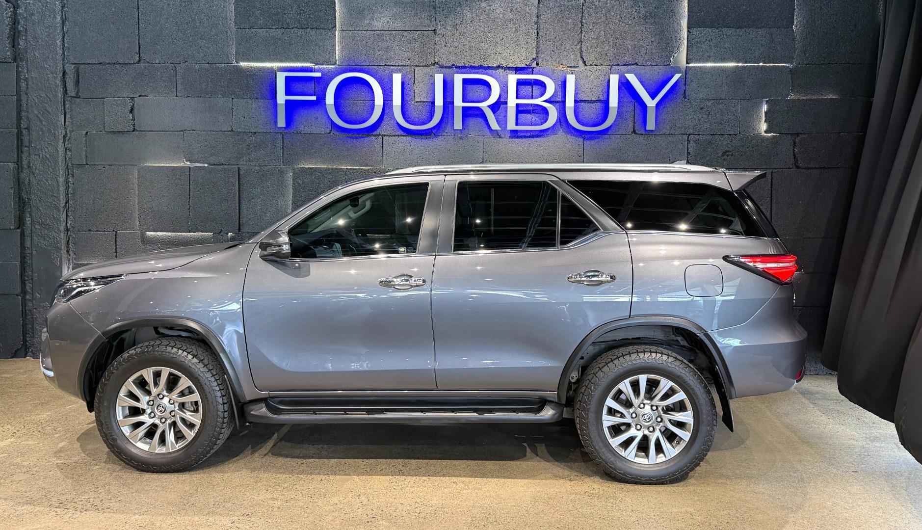 2021 TOYOTA FORTUNER MY21.9 2.8 GD-6 RAISED BODY VX AT