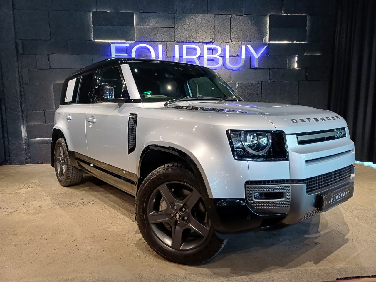 2021 LAND ROVER DEFENDER MY21 110 3.0 D D300 X-DYNAMIC SE (221kW)