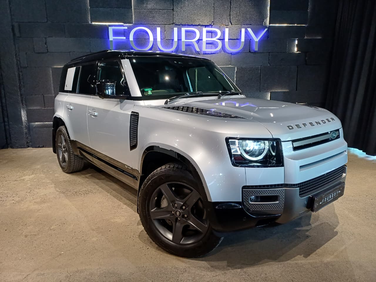 2021 LAND ROVER DEFENDER MY21 110 3.0 D D300 X-DYNAMIC SE (221kW)