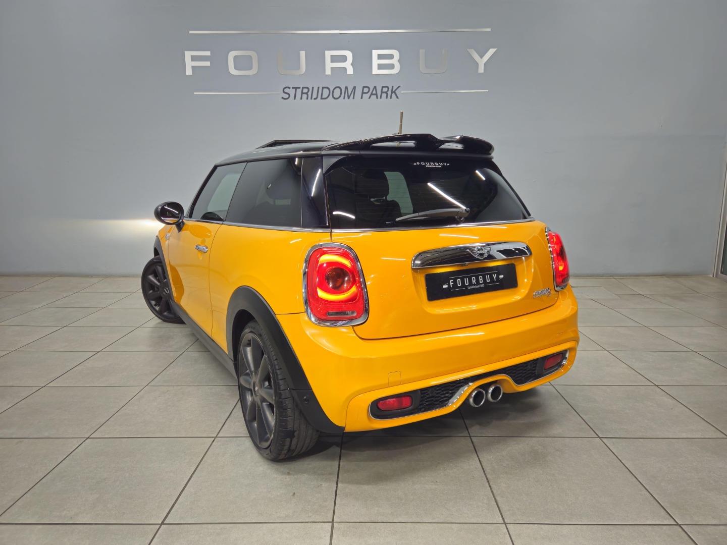 2014 MINI HATCH 3-DOOR COOPER S