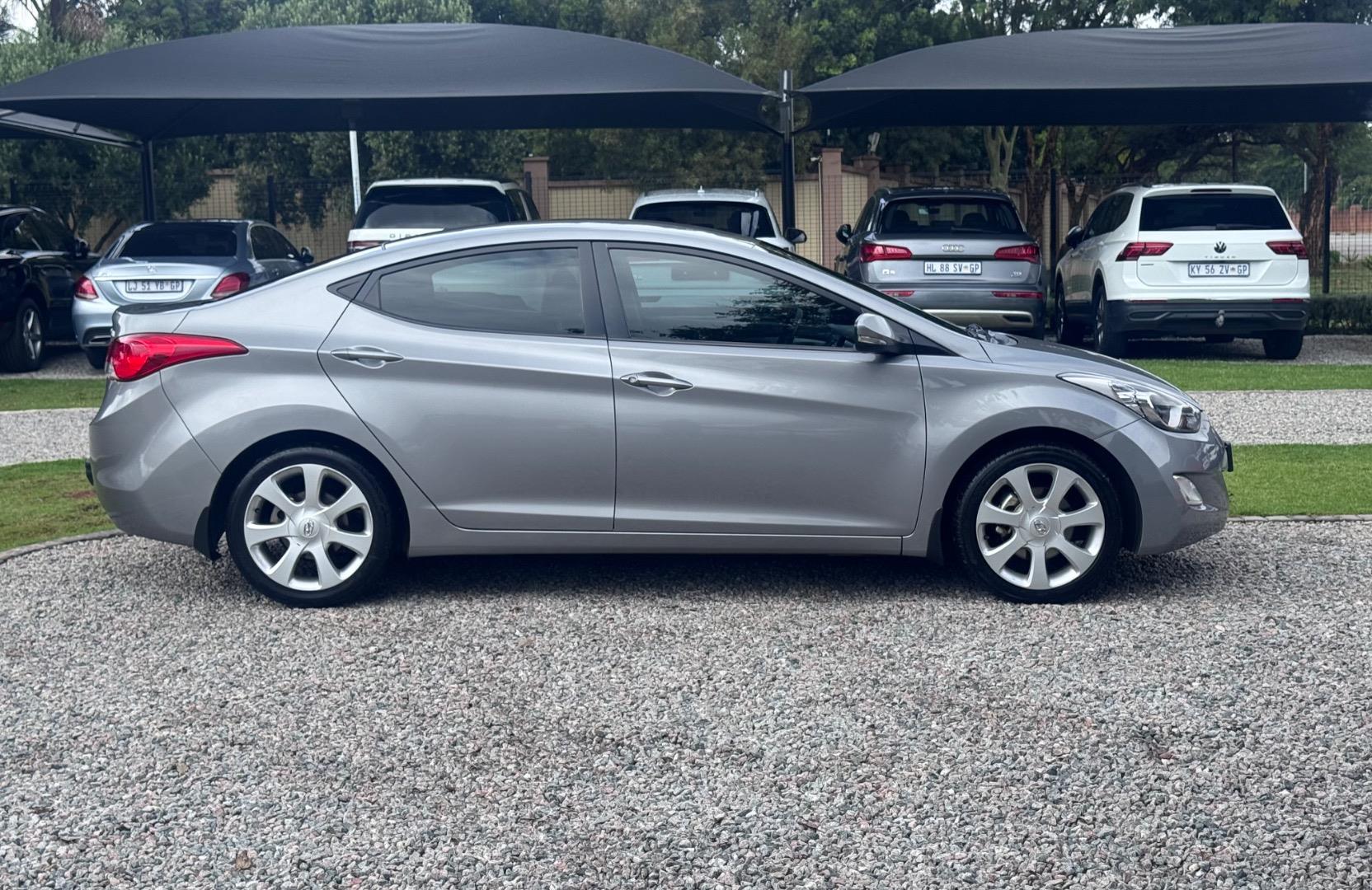 2012 HYUNDAI ELANTRA 1.8 GLS AT