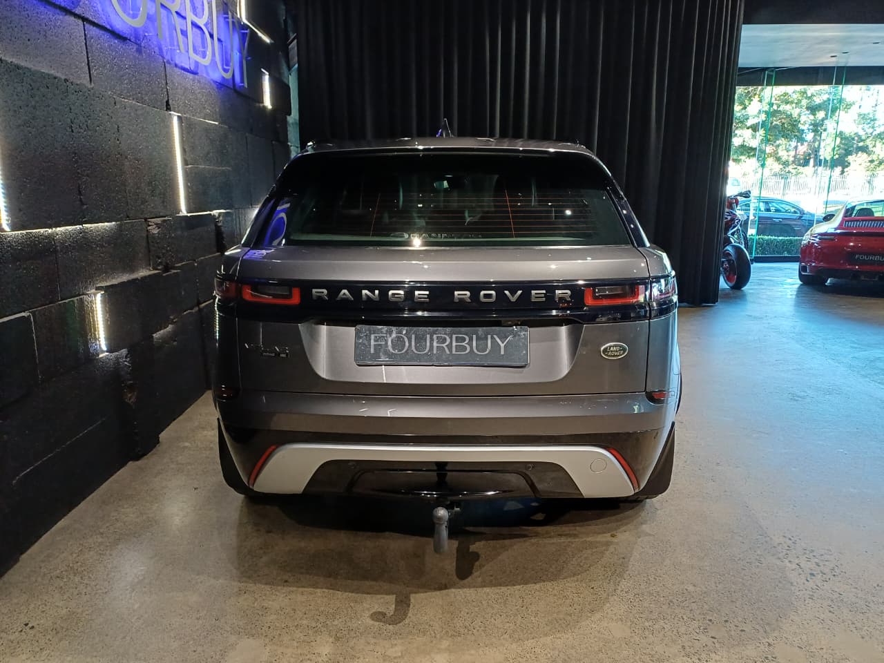 2020 RANGE ROVER VELAR MY20 2.0 D240 R-DYNAMIC SE (177kW)