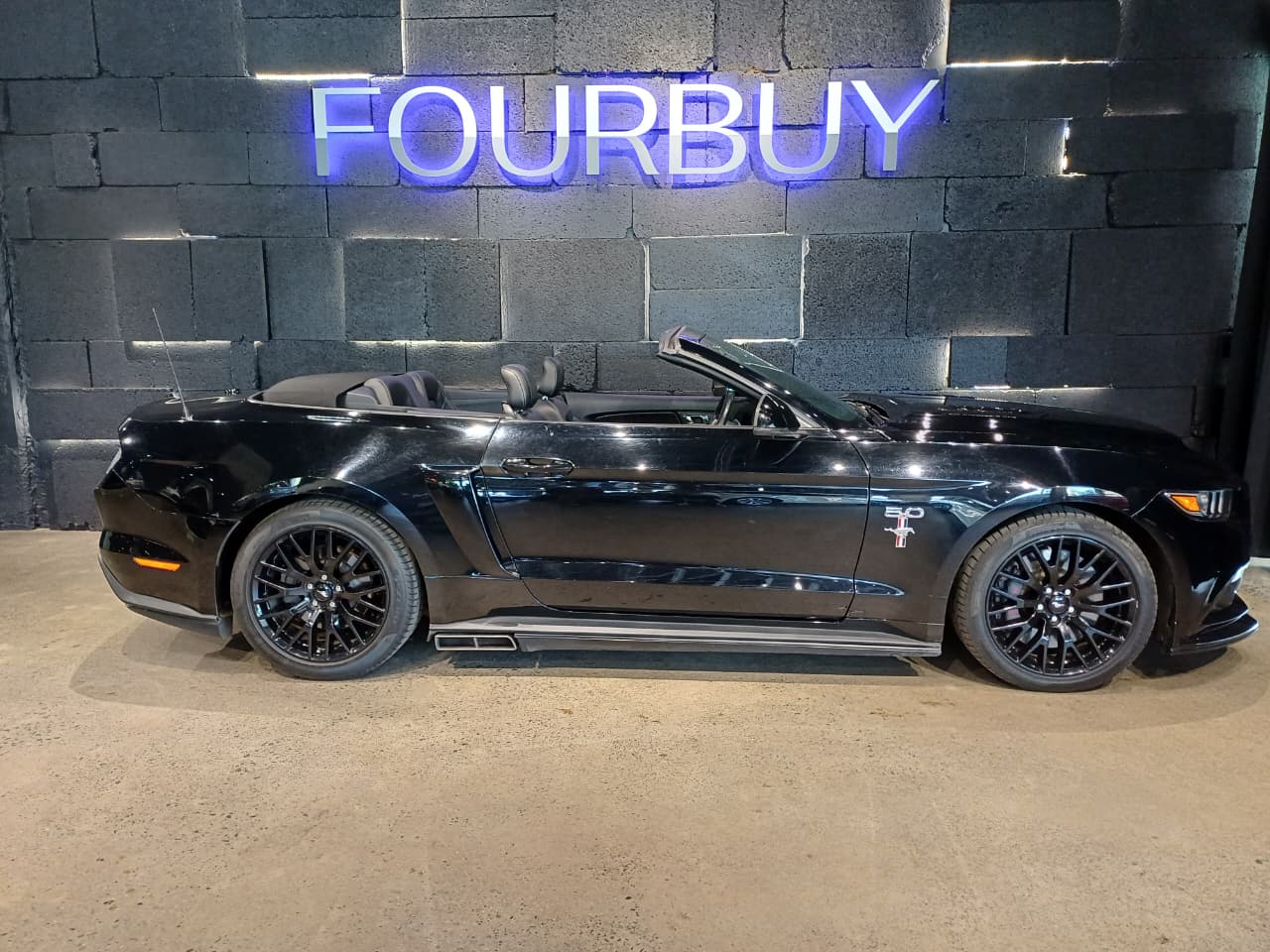 2017 Ford Mustang 5.0 GT convertible auto