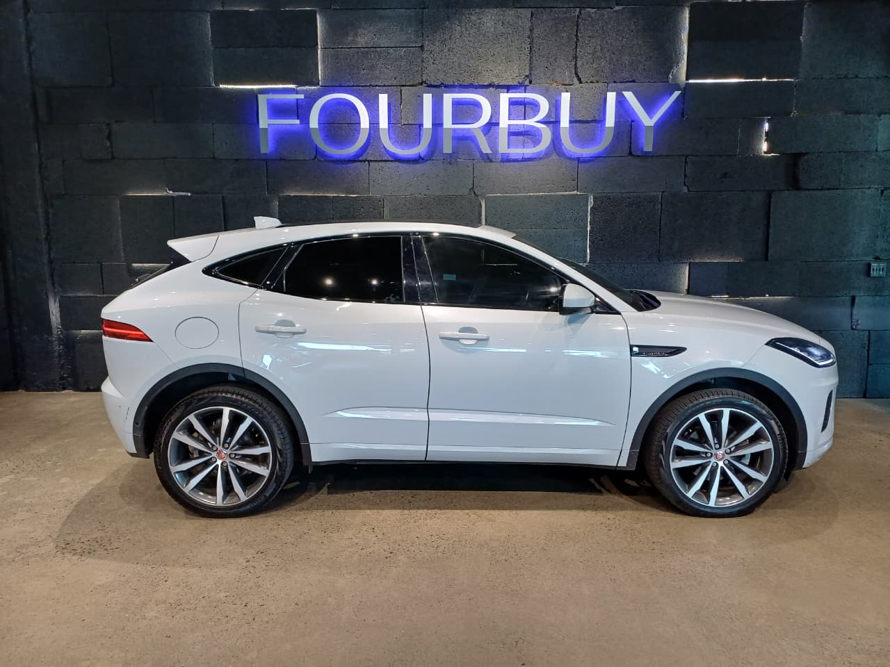 2018 JAGUAR E-PACE MY18 2.0D FIRST EDITION (132kW)