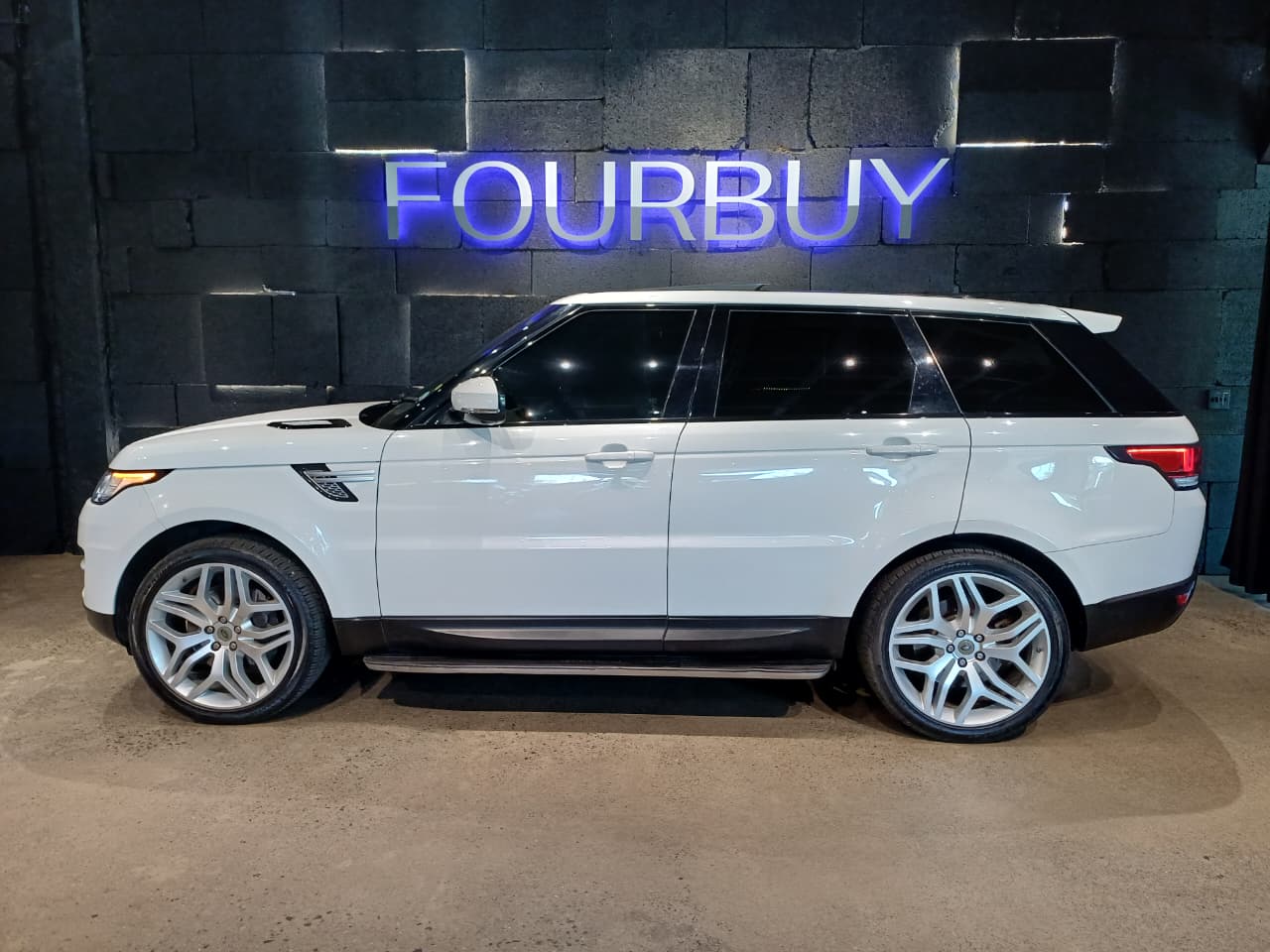2014 RANGE ROVER SPORT 3.0 SD V6 HSE