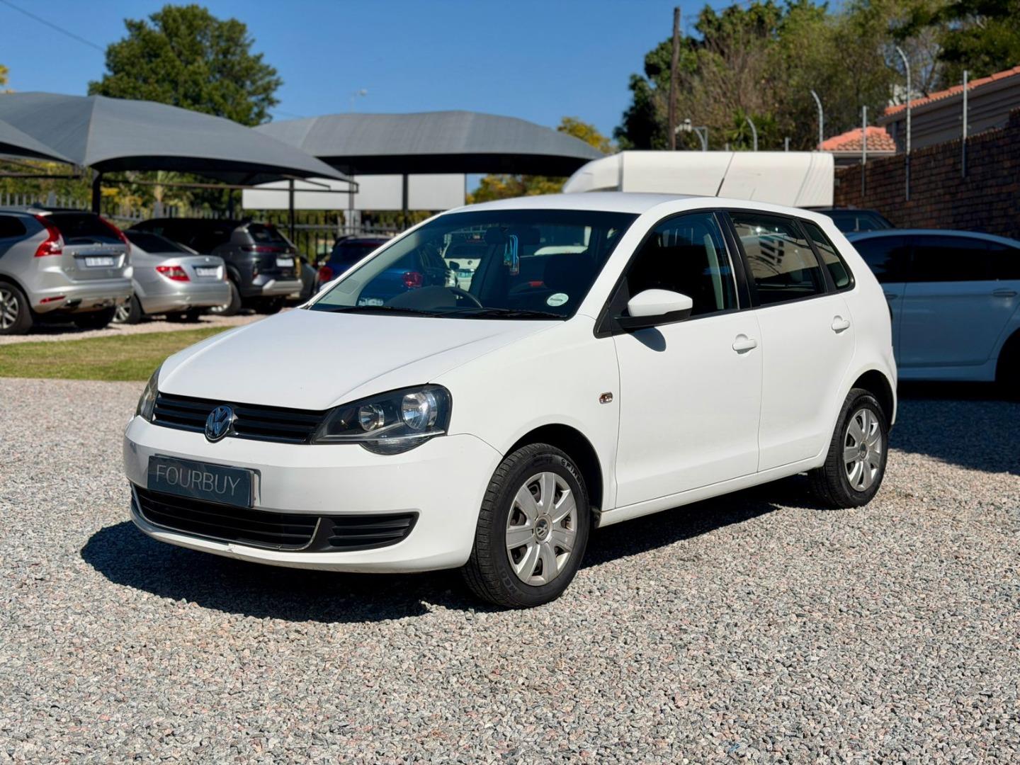 2015 VOLKSWAGEN POLO VIVO HATCH 1.4 TRENDLINE