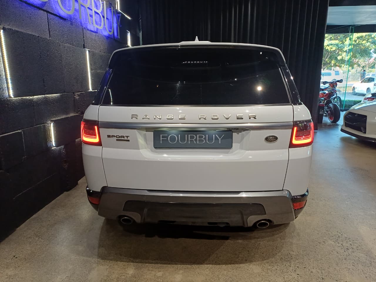 2019 RANGE ROVER SPORT MY19 2.0 PHEV HSE (297kW)
