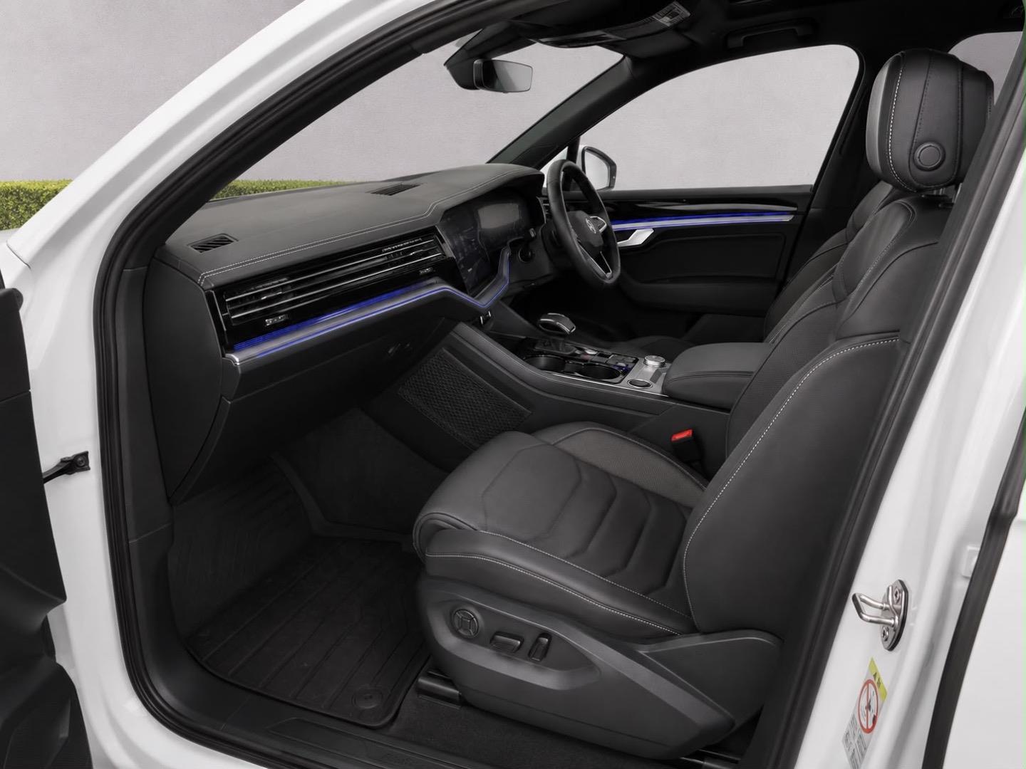 2021 VOLKSWAGEN TOUAREG MY21 3.0 V6 TDI LUXURY TIPTRONIC