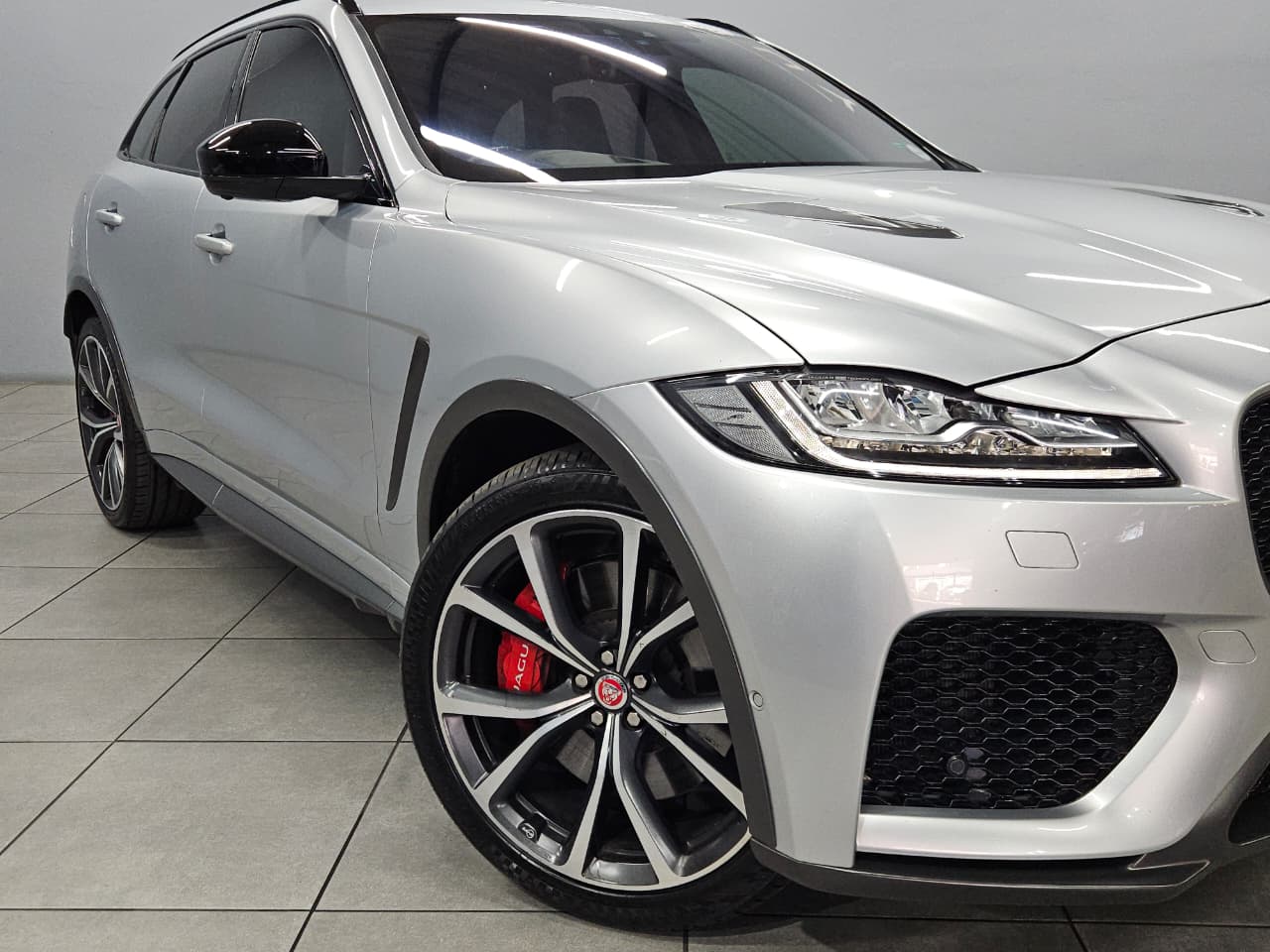 2019 JAGUAR F-PACE MY19 5.0 P SVR AWD (405kW)