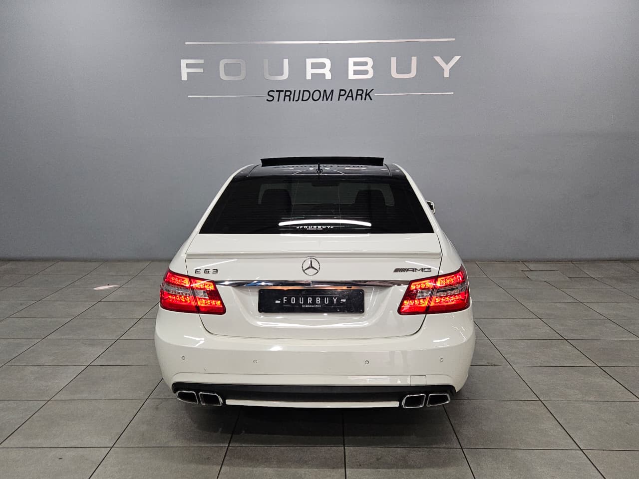2010 Mercedes-benz E-class E63 AMG