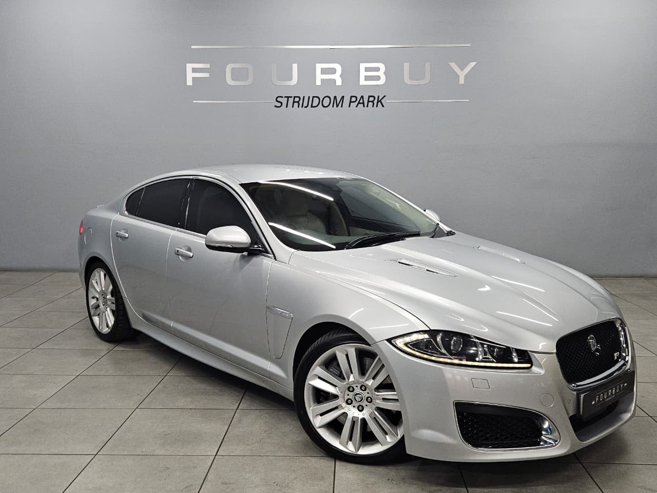 2012 Jaguar Xf 5.0 Portfolio