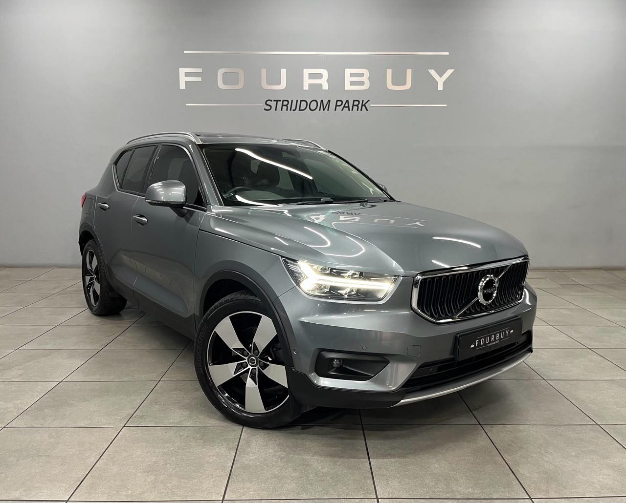 2018 VOLVO XC40 D4 MOMENTUM AWD GEARTRONIC