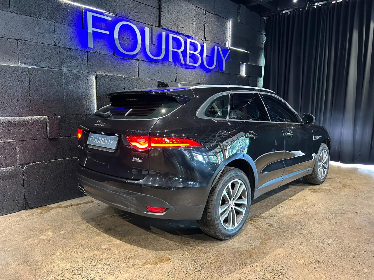 2016 JAGUAR F-PACE 2.0 i4 DIESEL PURE