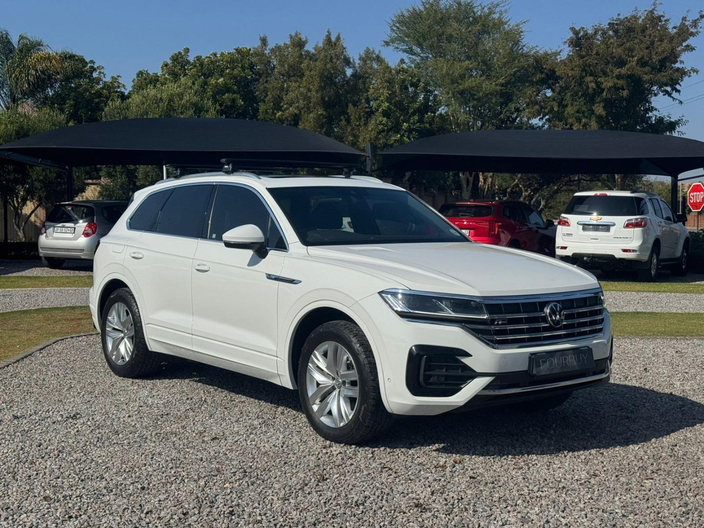 2021 VOLKSWAGEN TOUAREG MY21 3.0 V6 TDI LUXURY TIPTRONIC